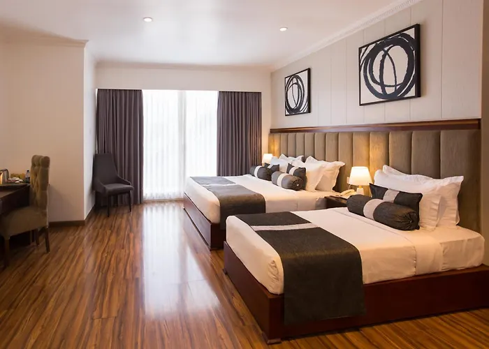 Hotel Grand Turf By Gsp