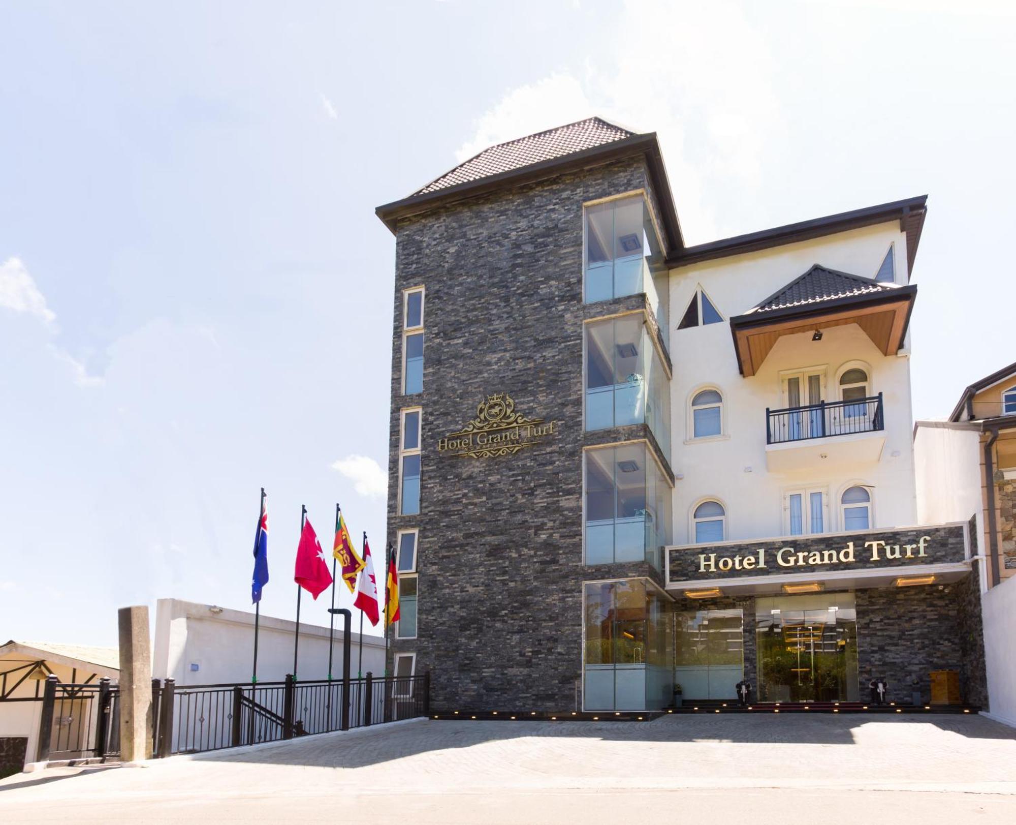 Grand Turf By Gsp Hotel *