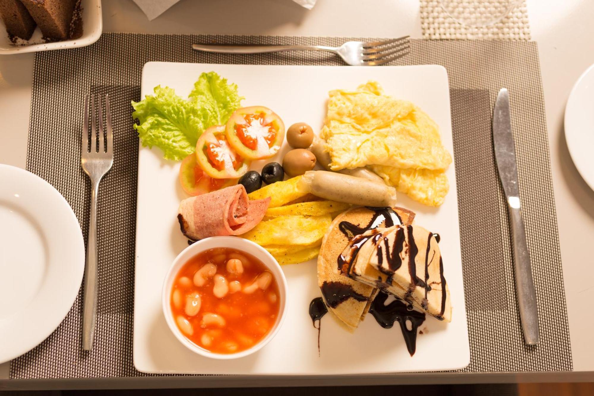 Grand Turf By Gsp Hotel